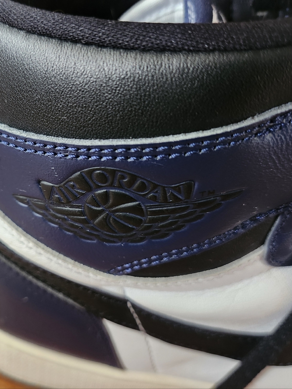 Nike Air Jordan 1 Retro High OG "Midnight Navy"  Size 14 Gently Used Condition - Picture 3 of 8